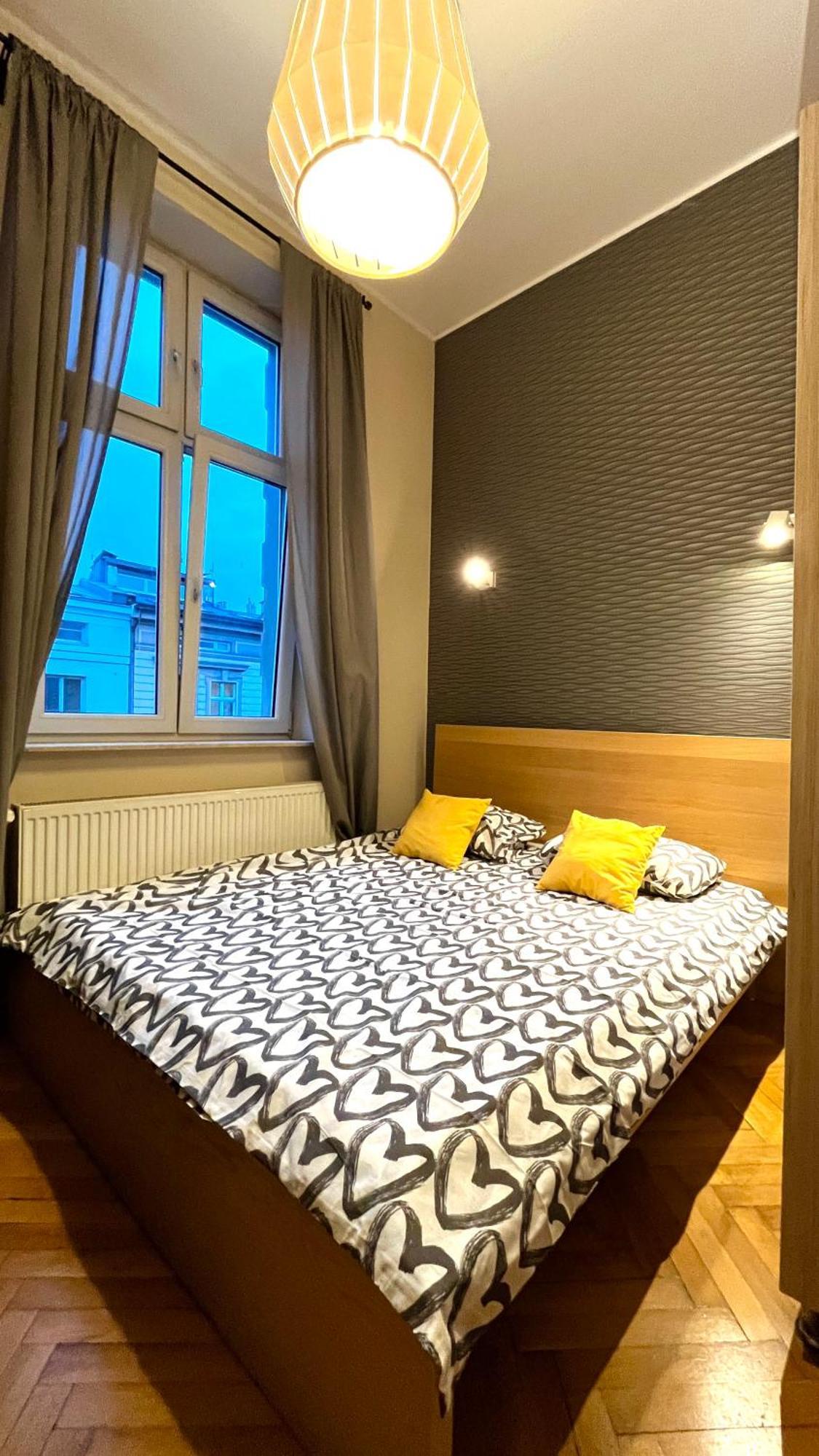 Center Apartamento *